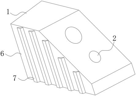 一種超微粉碎機(jī)的錘頭結(jié)構(gòu)的制作方法