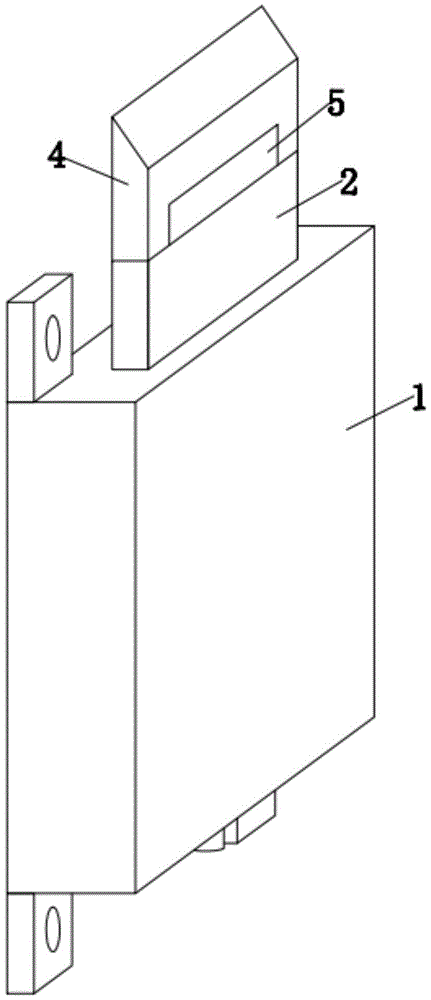 便于調(diào)節(jié)的皮帶輸送機(jī)合金清掃器